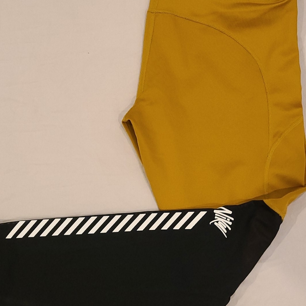 Nike dri fit leggings with mesh